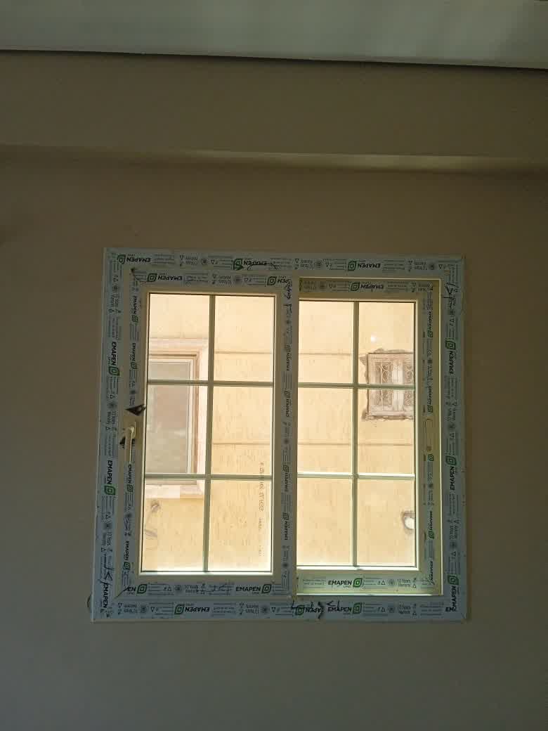 شباك يو بي في سي جرار قطاع إيمابن