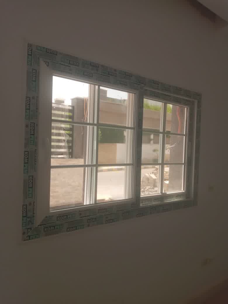 شباك يفتح جرار قطاع كومبن يو بي في سي