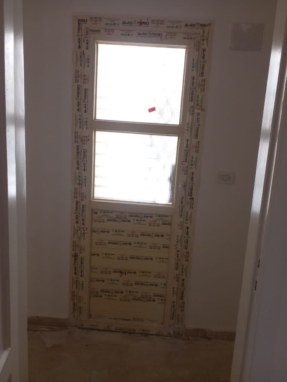 باب حمام مفصلي قطاع بريميير